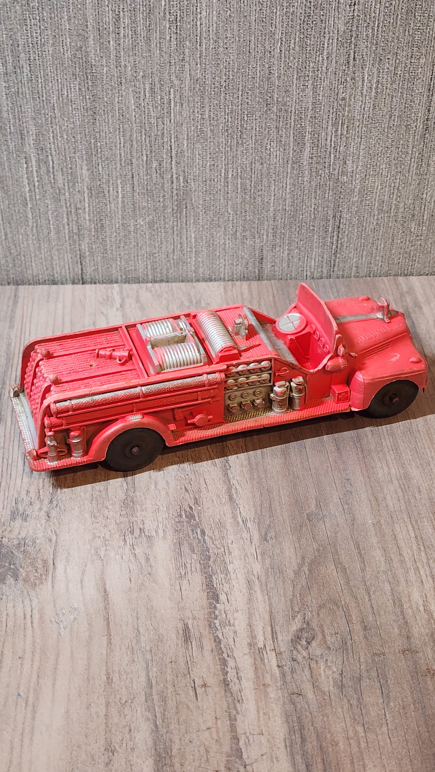 Vintage Auburn Rubber Fire Engine #502 – 7.5" Red Fire Truck, Made in USA