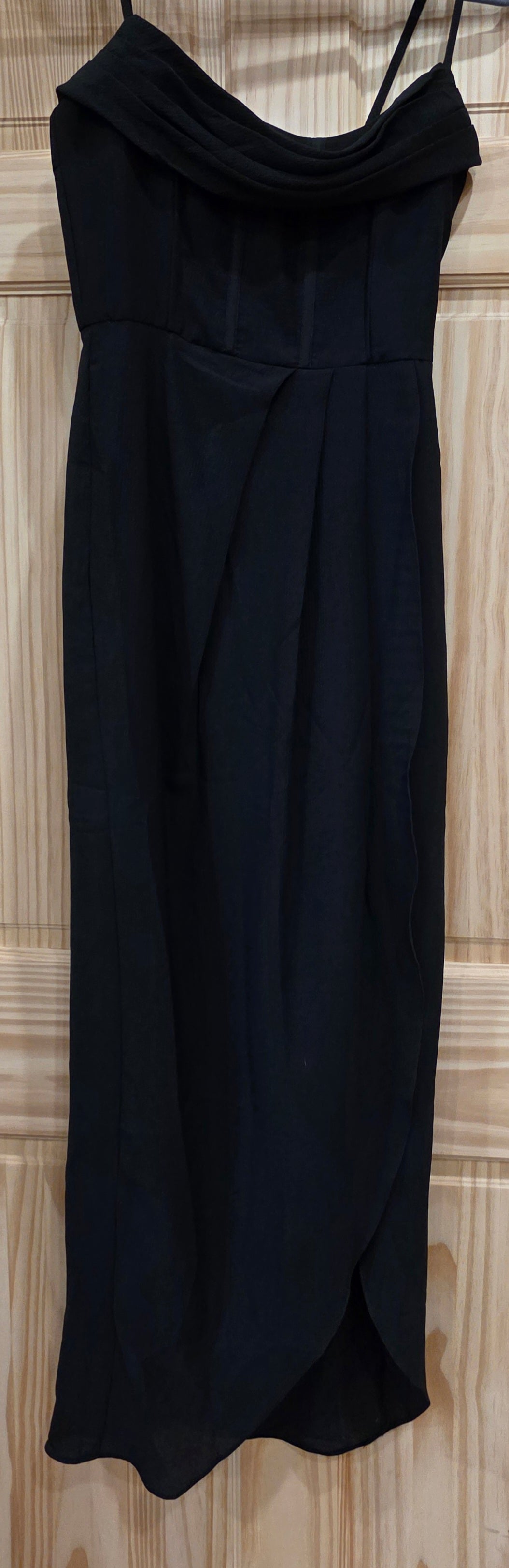 Showpo. Black spaghetti strap dress W Size 2