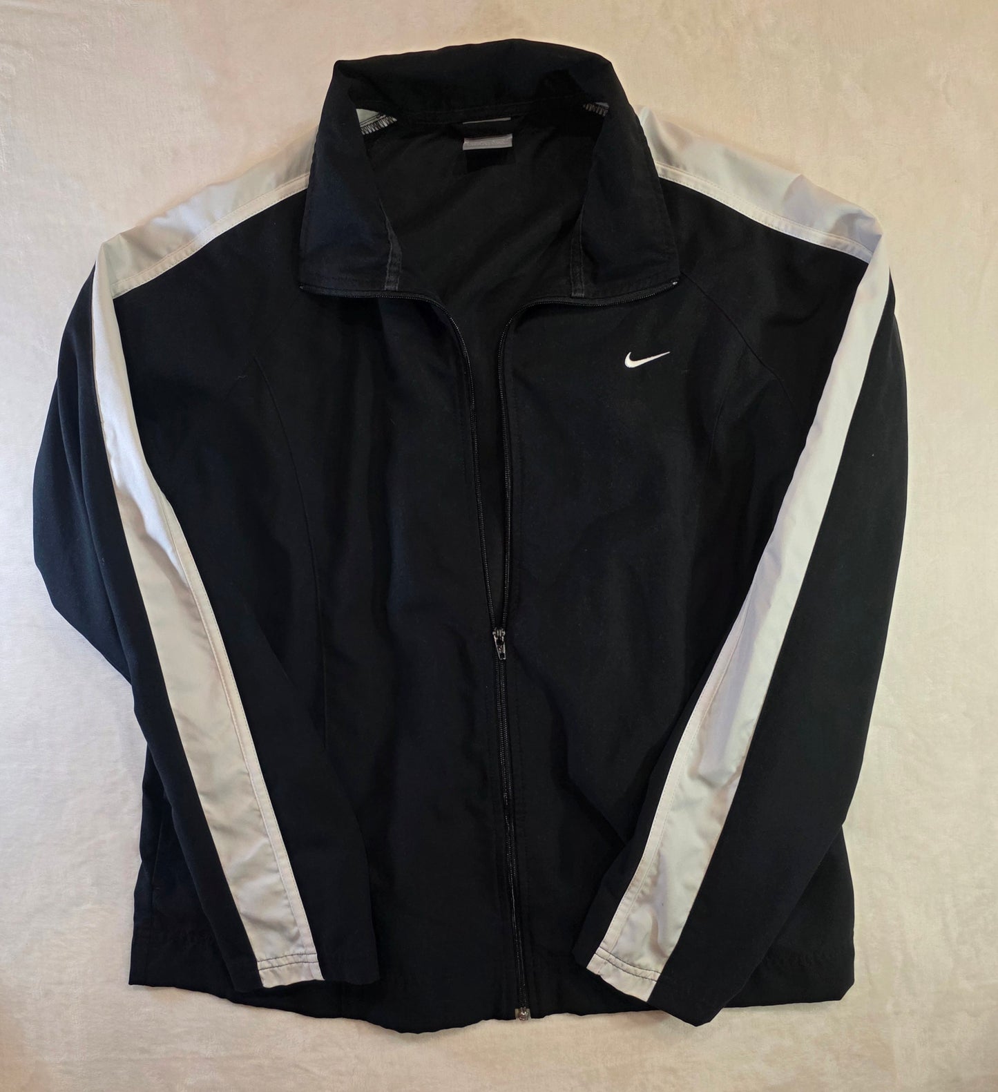 NIke Jacket Womens Large (12-14) Black Full Zip Track Running Outdoors Striped