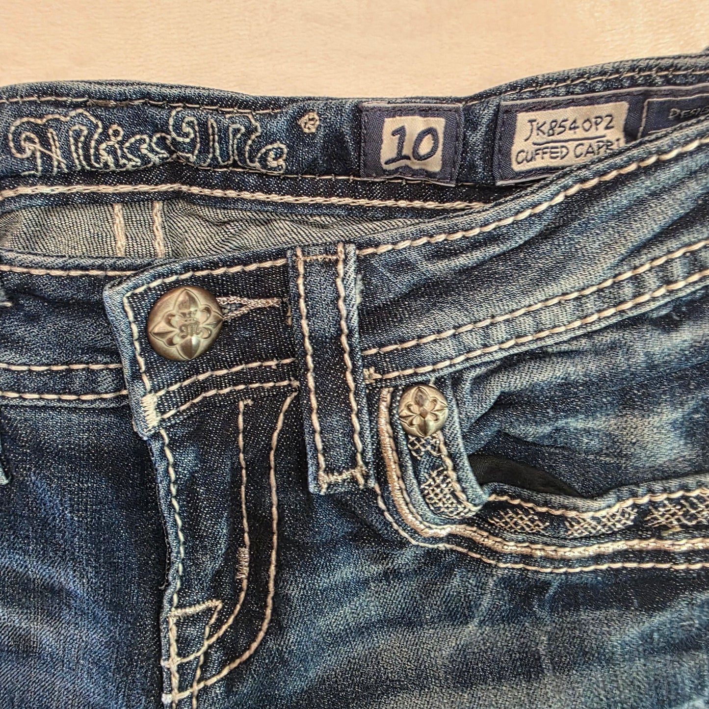 Miss Me Girls Jeans Size 10 Cuffed Capri Med Wash Rhinestone & Embroidered Design