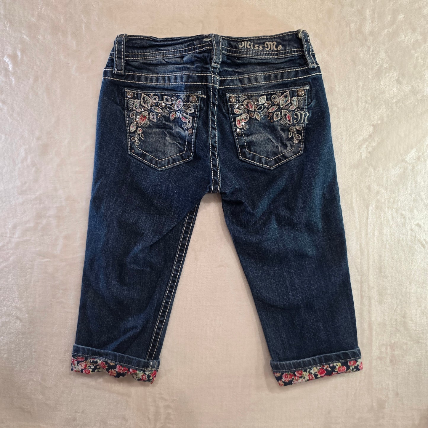 Miss Me Girls Jeans Size 10 Cuffed Capri Med Wash Rhinestone & Embroidered Design