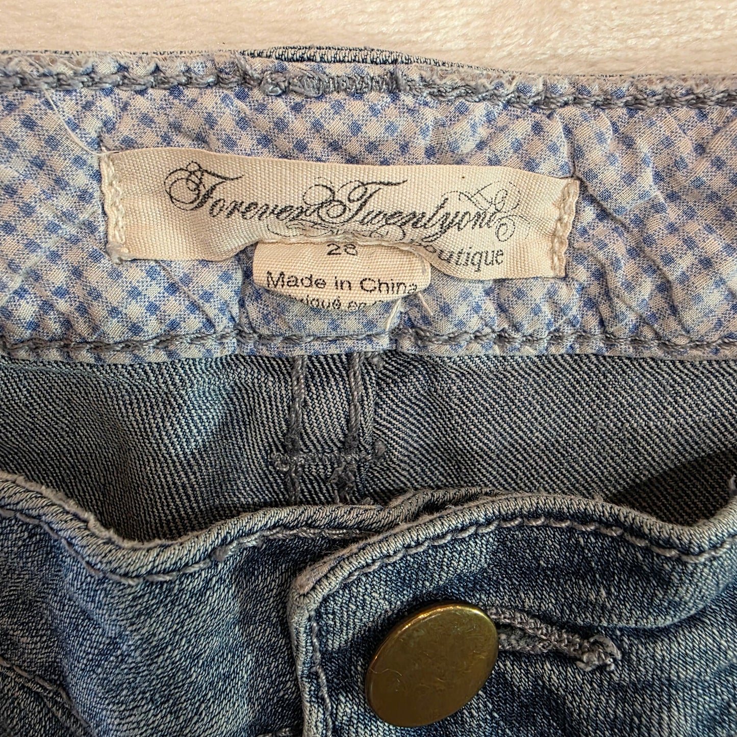 Forever 21 Women’s Size 28 Waist Blue Jean Denim Shorts