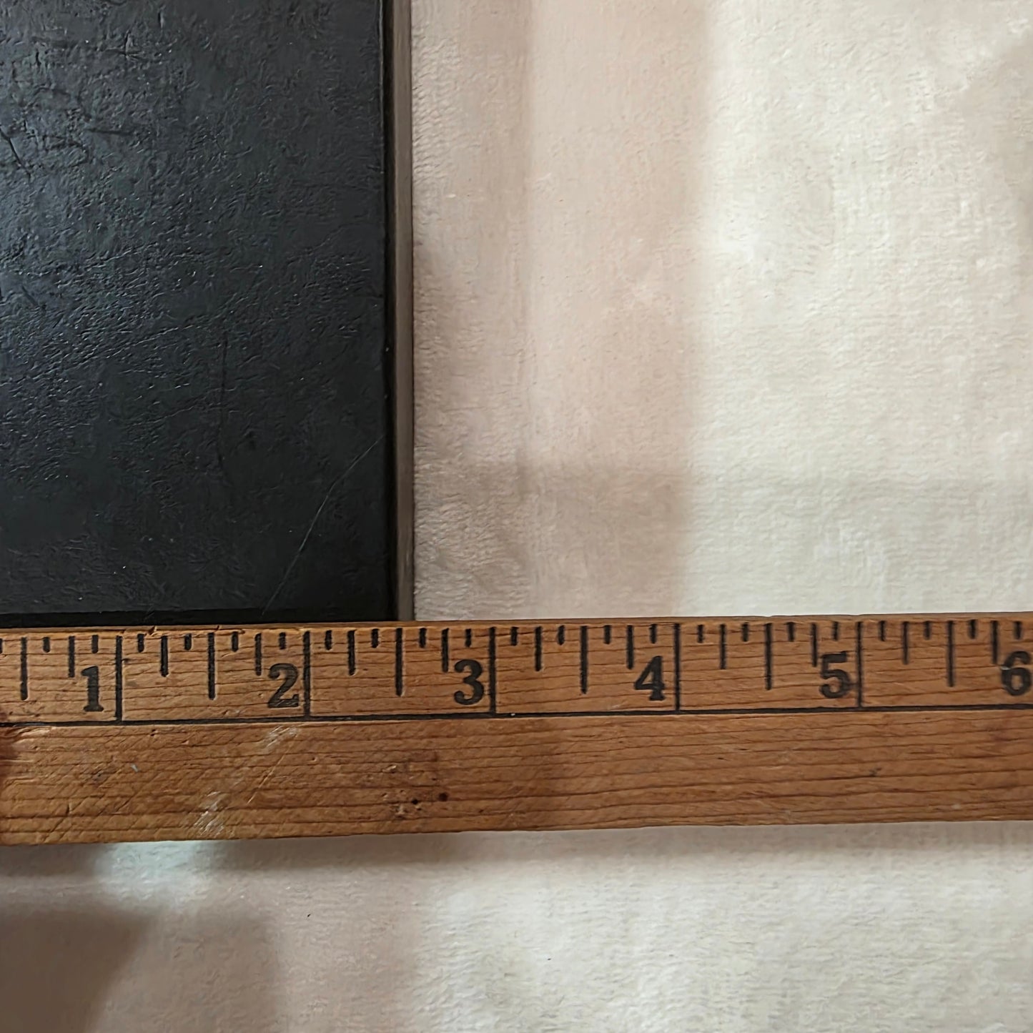 Universal Studios Rare Collector Voldemort Wand Wizarding World of Harry Potter. It’s in excellent condition.