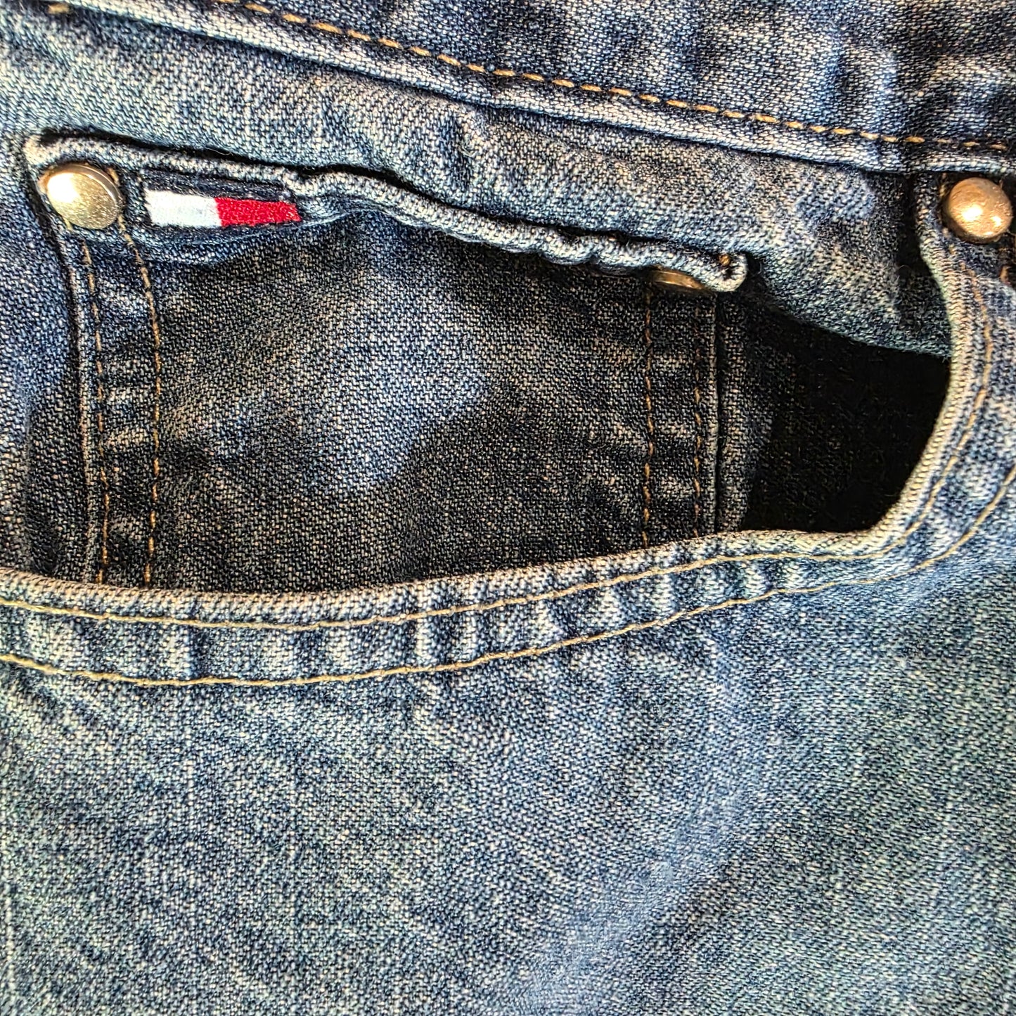 Tommy Hilfiger Straight Jeans Size 12 Womens Medium Wash Blue