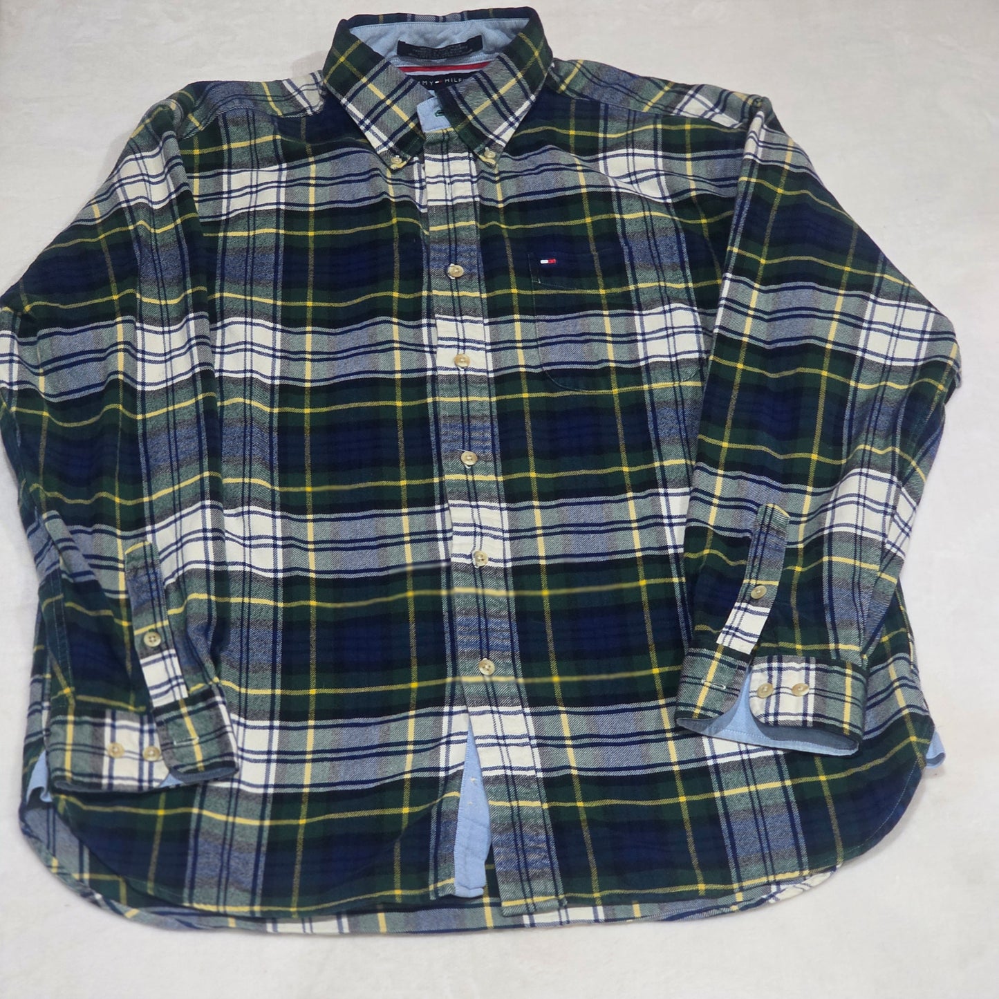 Tommy Hilfiger Mens Large Plaid Button Down Shirt Green Blue Cotton Flannel