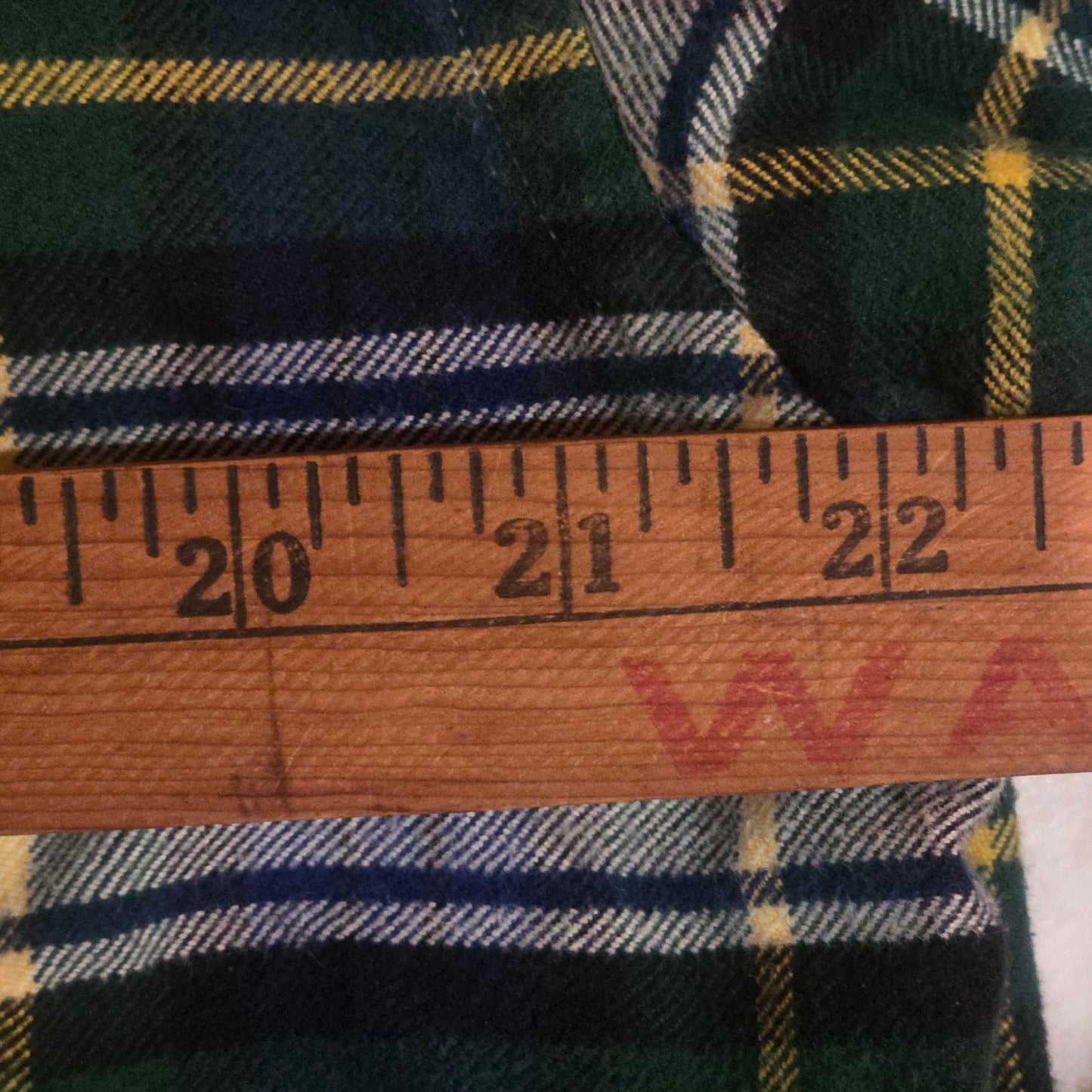 Tommy Hilfiger Mens Large Plaid Button Down Shirt Green Blue Cotton Flannel