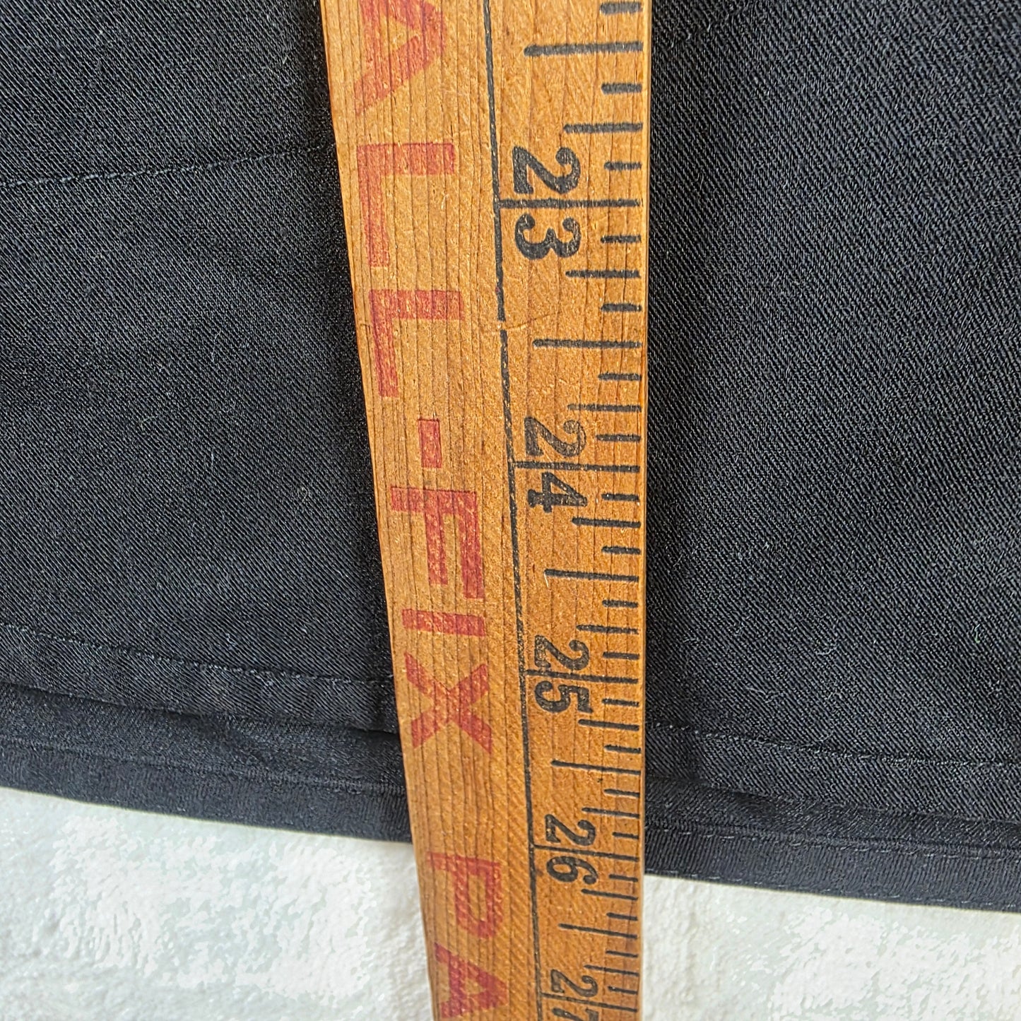 FIGS Black Scrub Bundle 2 Large Tops 1 Large Jogger Pants Technical Collection