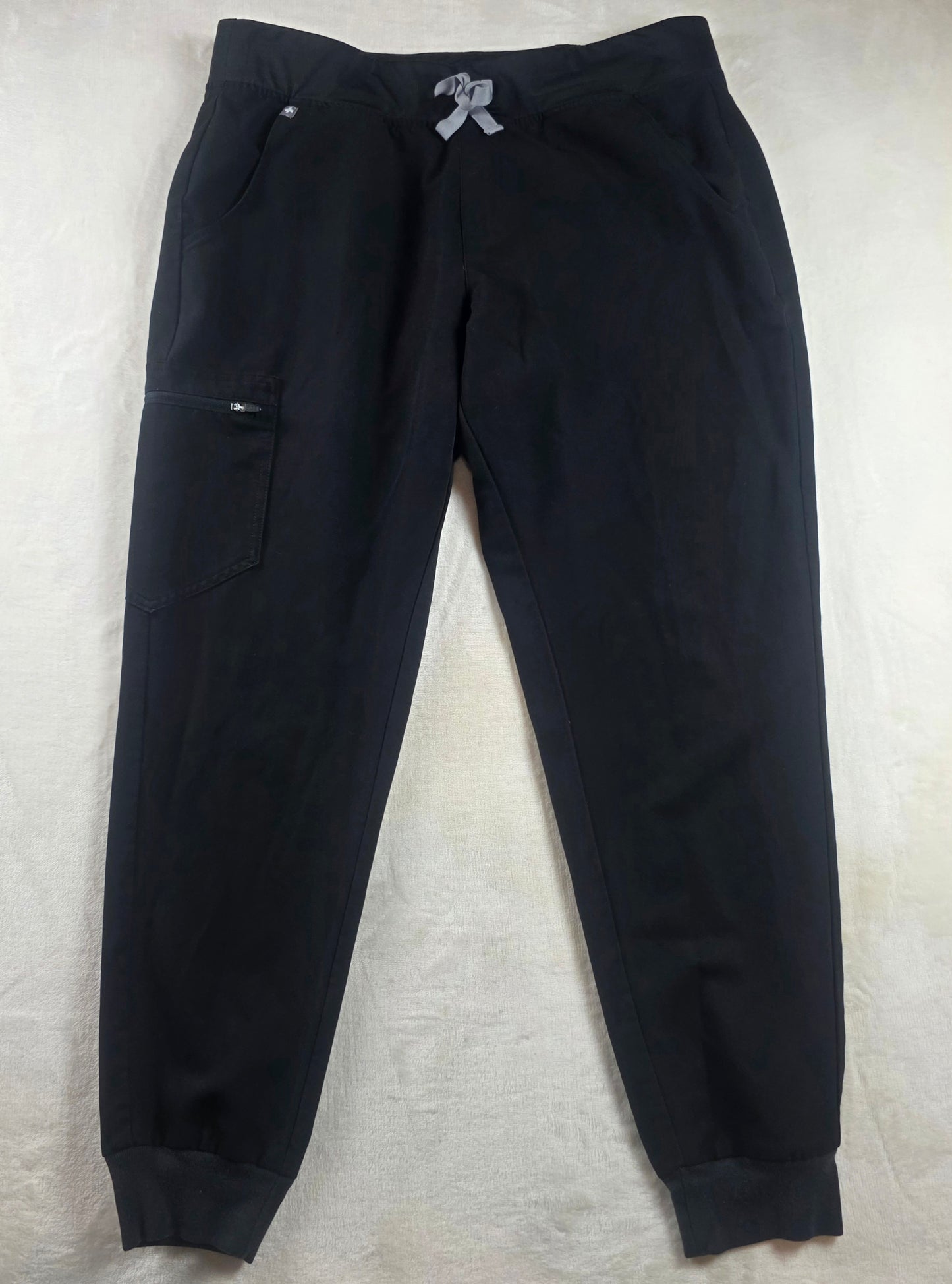 FIGS Black Scrub Bundle 2 Large Tops 1 Large Jogger Pants Technical Collection