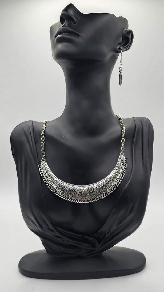Tribal Inspired Silver Tone Collar Necklace Ornate Silver Tone Crescent Pendant