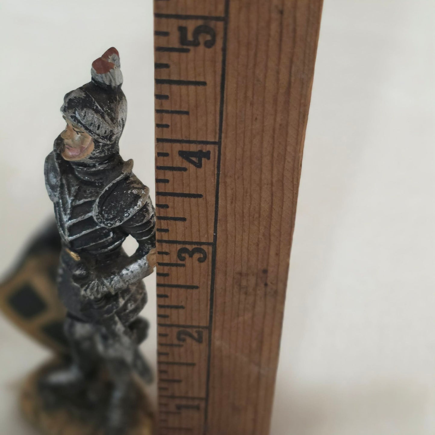 Set of 4 Medieval Knight Figurines – Hand Painted Armor Soldiers