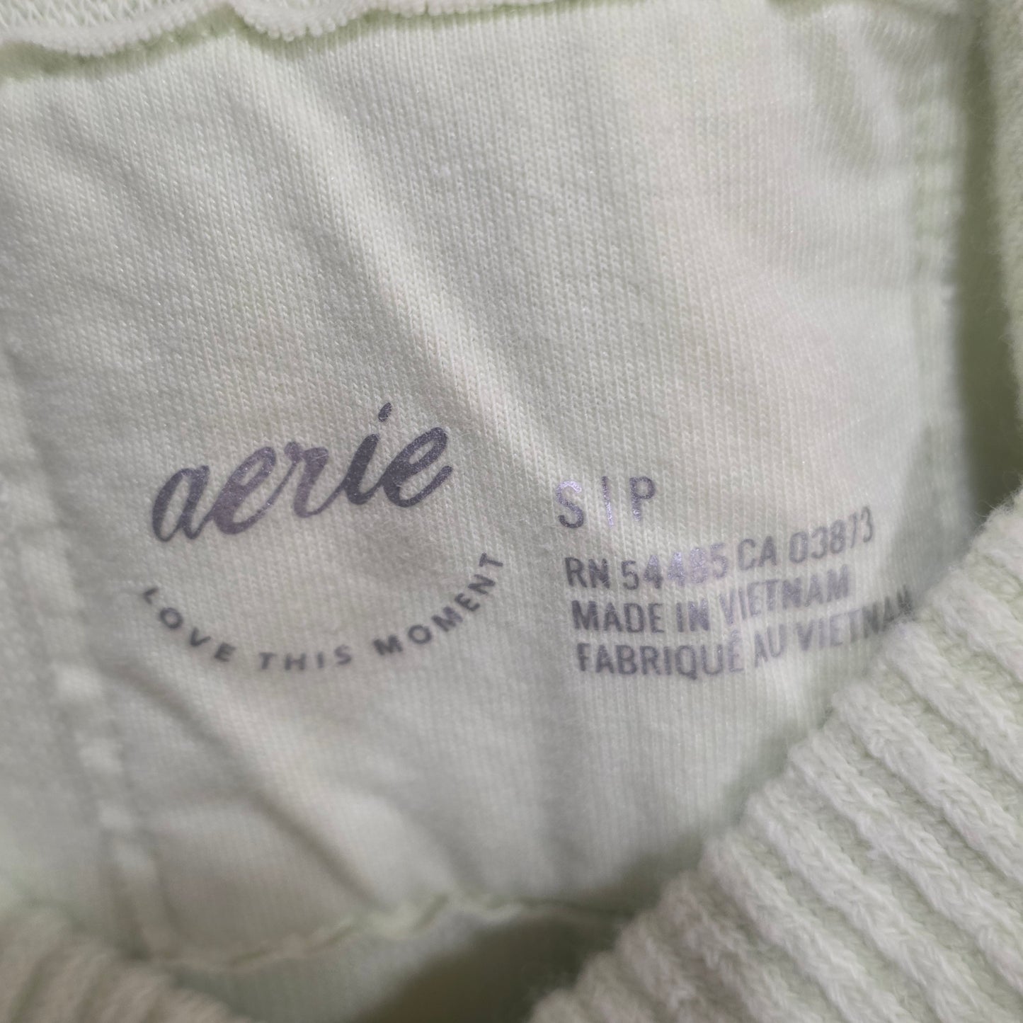 Aerie Waffle Knit Sweater Women’s Small Sage Green V Neck Long Sleeve Cozy Pullover