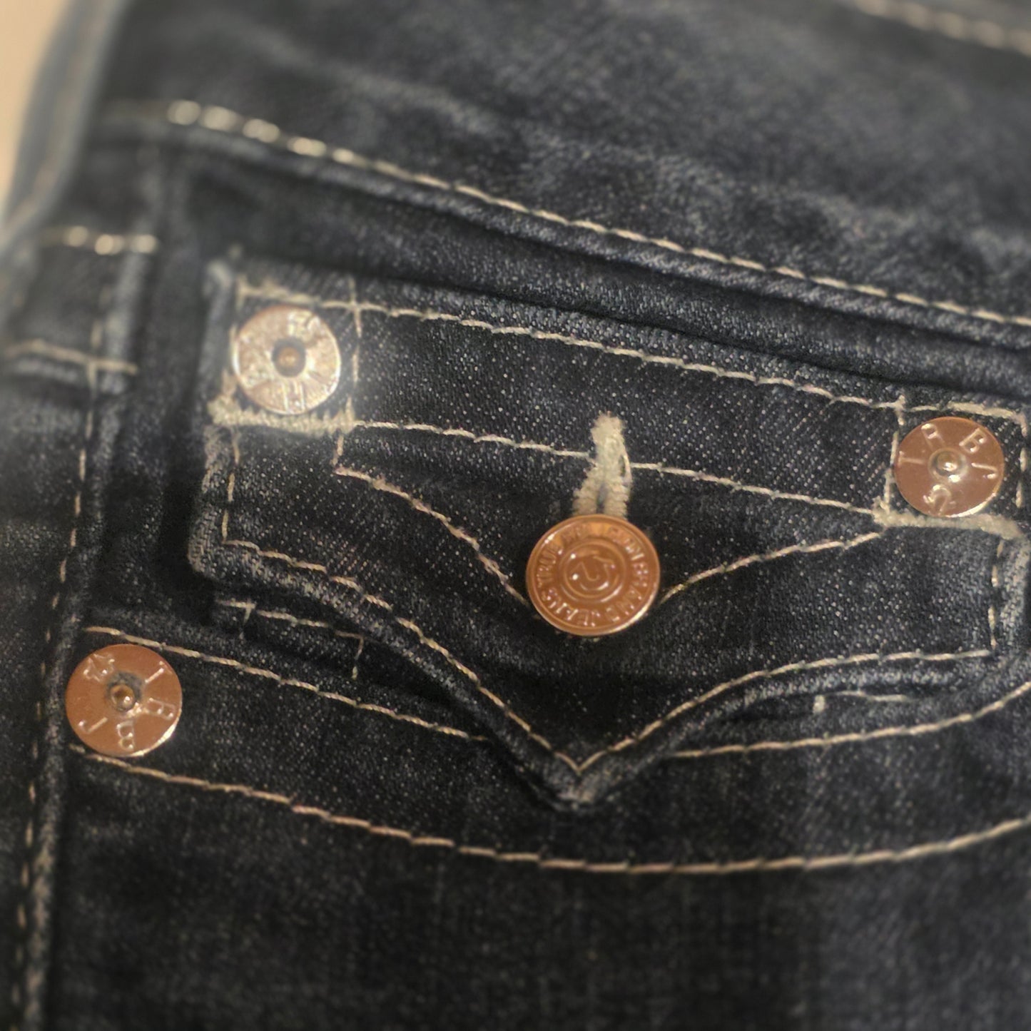 True Religion Brand Jeans Womens Size 31 Made in USA Dark Wash Flare Rhinestone Button Y2K