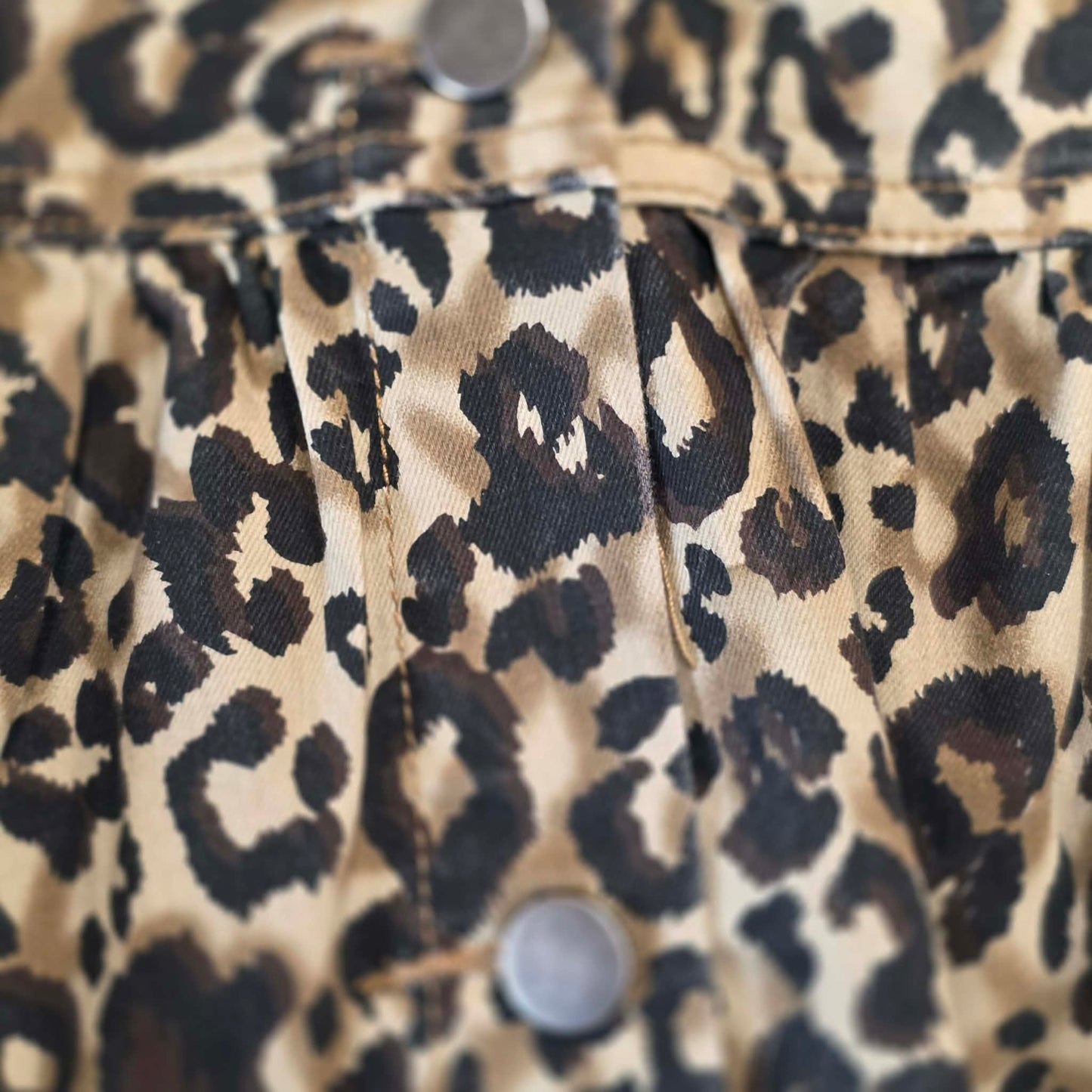 Coco + Carmen Leopard Print Peplum Jacket Raw Hem Women’s L/XL