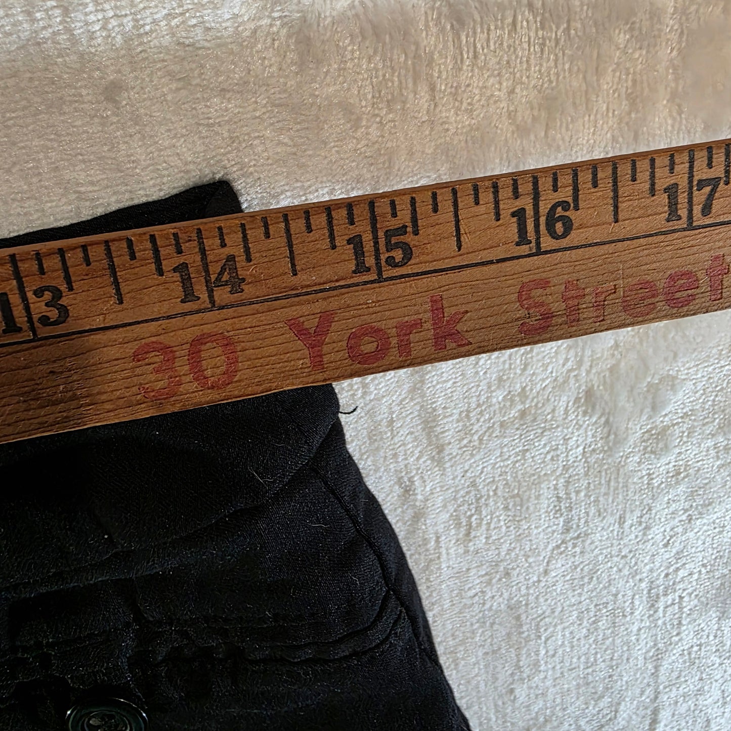 Flirtatious Young Company Women’s Black Pants Size 11 Stretchable