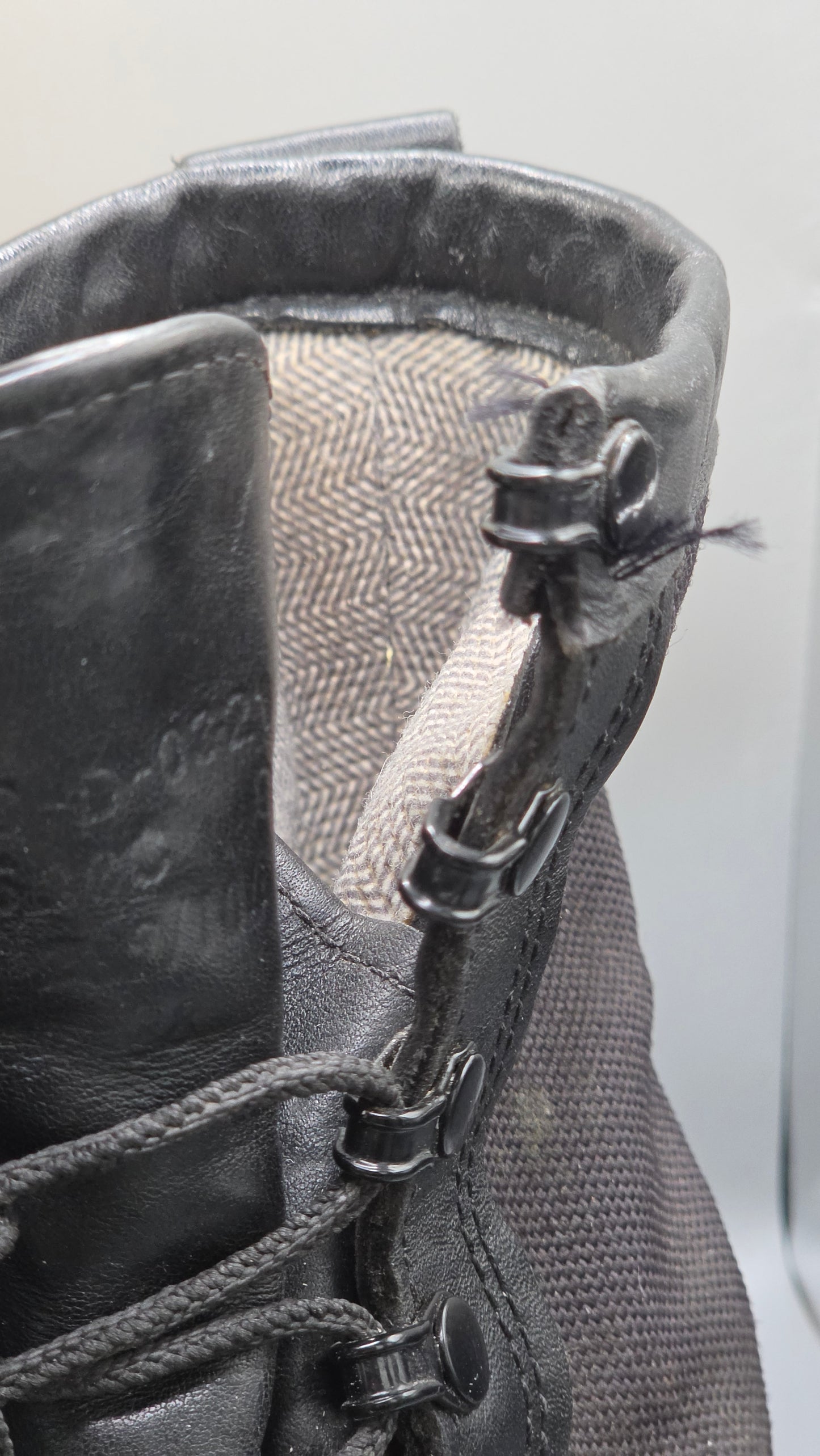 Bates Gore-Tex Military Combat Boots Black Vibram Sole Tactical Army Size Unknown