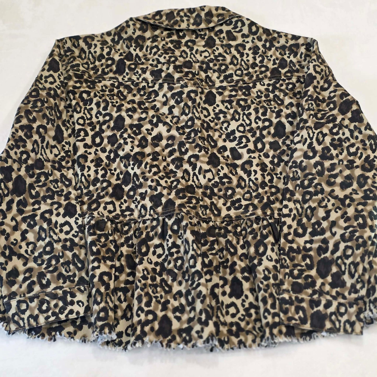 Coco + Carmen Leopard Print Peplum Jacket Raw Hem Women’s L/XL