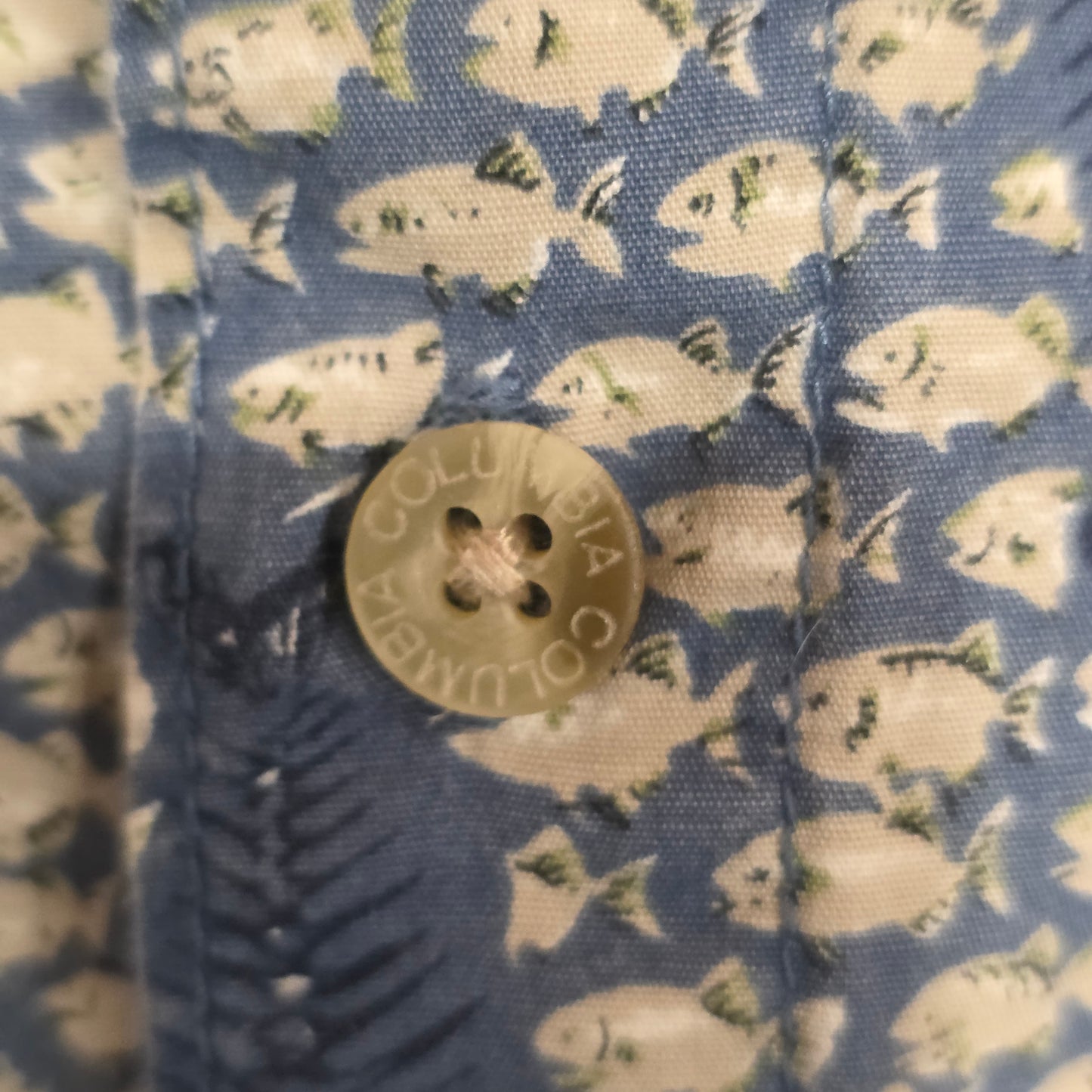 Columbia Sportswear XXL Fish Print Button Up Shirt Mens Blue Fishing Casual Cotton