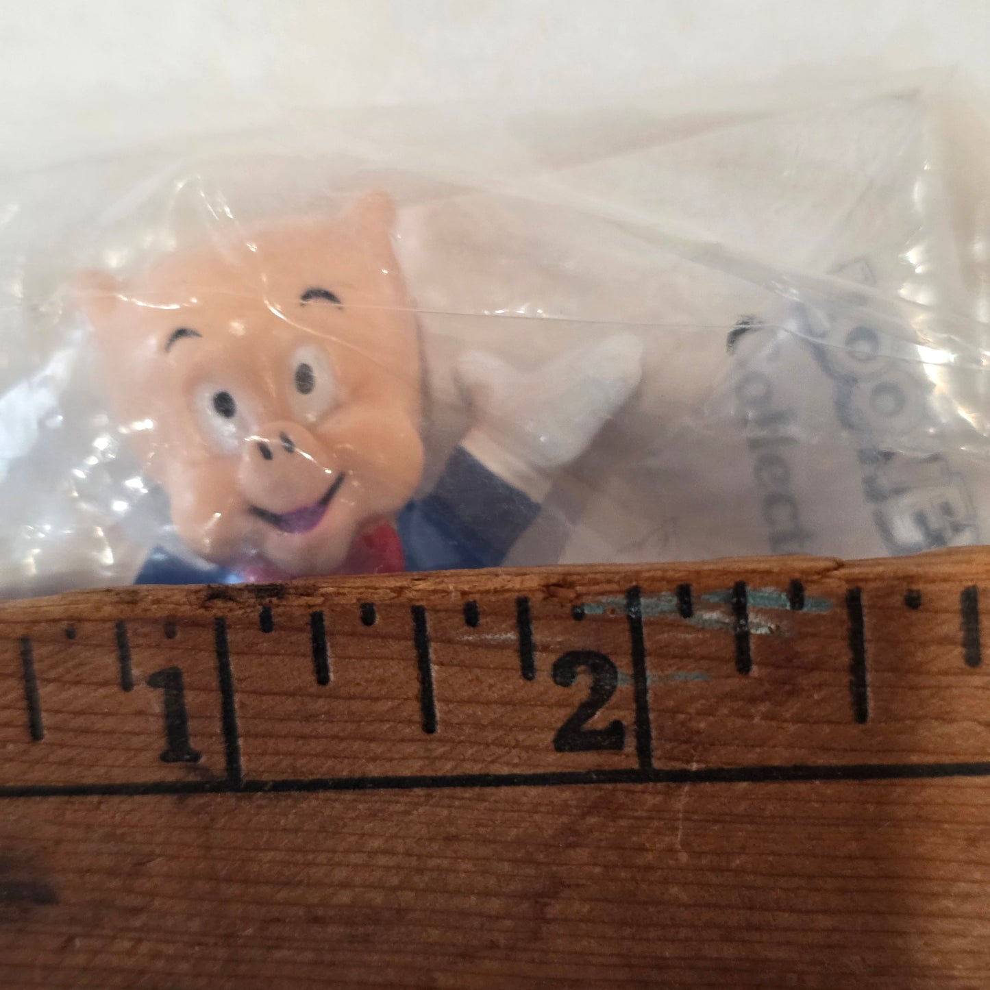 Vintage Looney Tunes Porky Pig Shell Gas Collectible Figurine Toy 1990 WB NIP