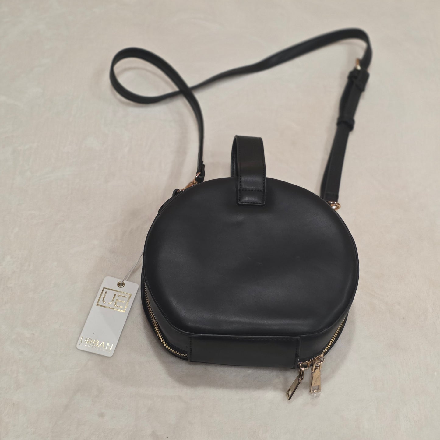 Urban Expressions Round Crossbody Bag Black Vegan Leather Circle Purse NWT