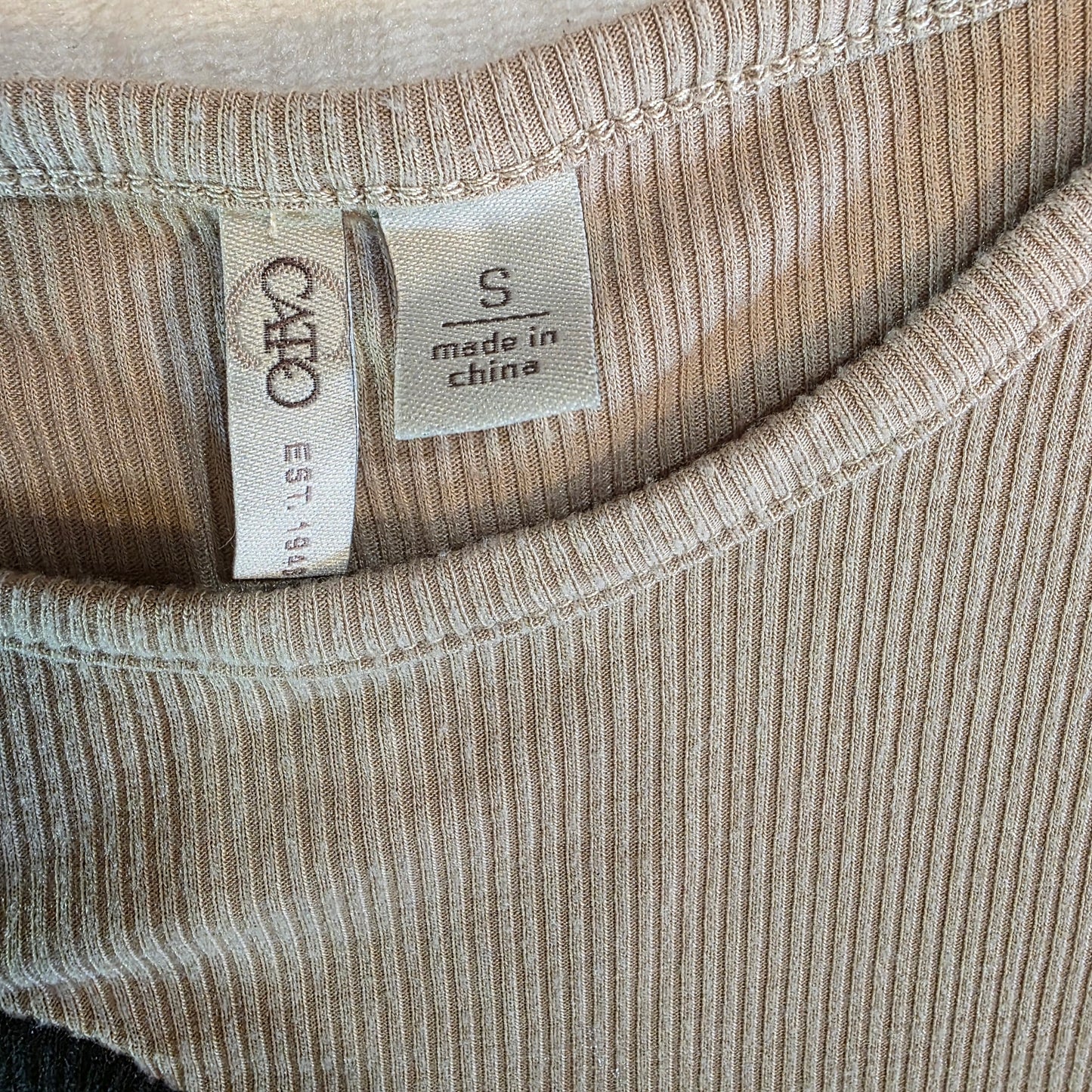 Cato’s Asymmetrical Color Block T-Shirt Black|Tan Women’s Size S