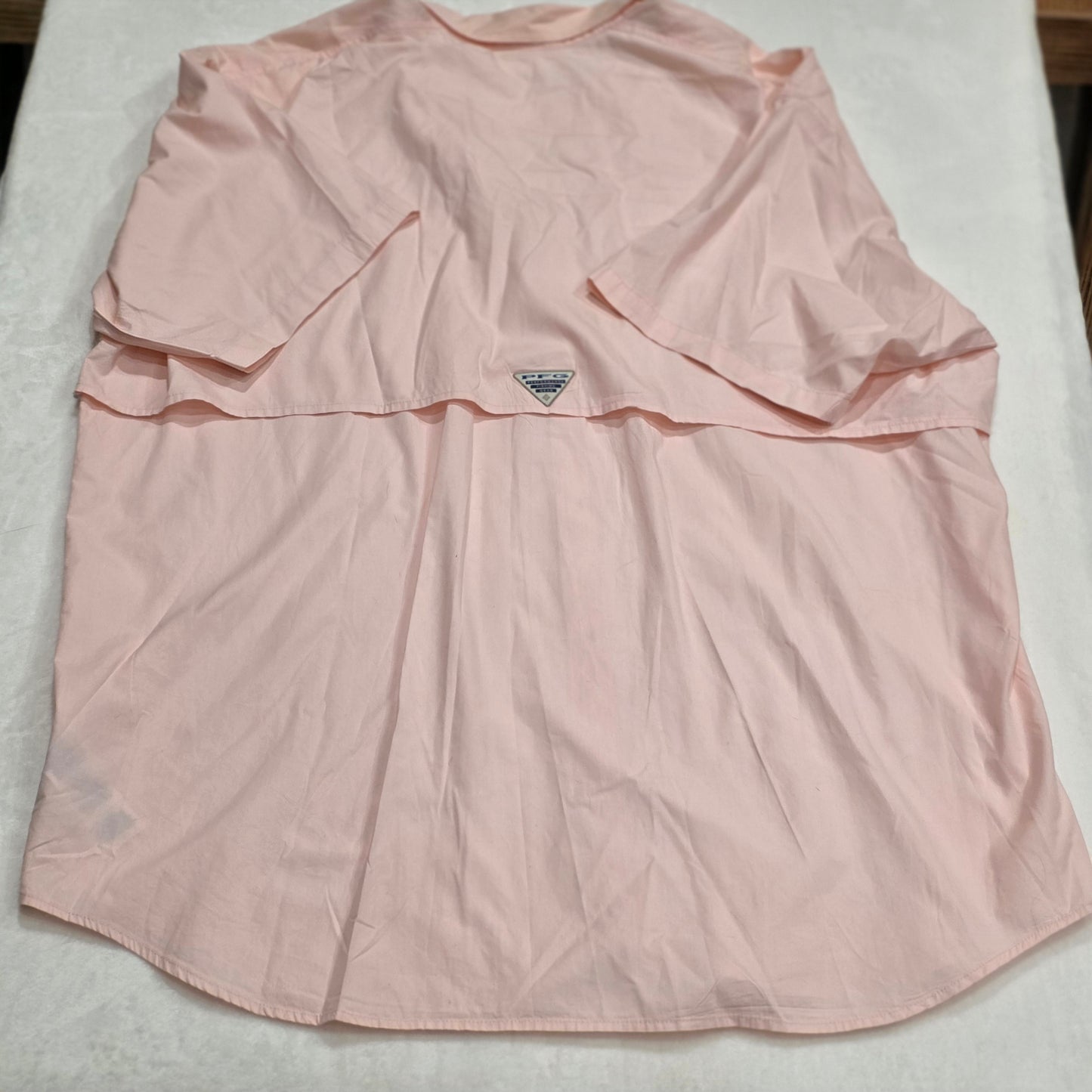 Columbia PFG Short Sleeve Fishing Shirt Men’s Large Pink Vented Performance Button Up