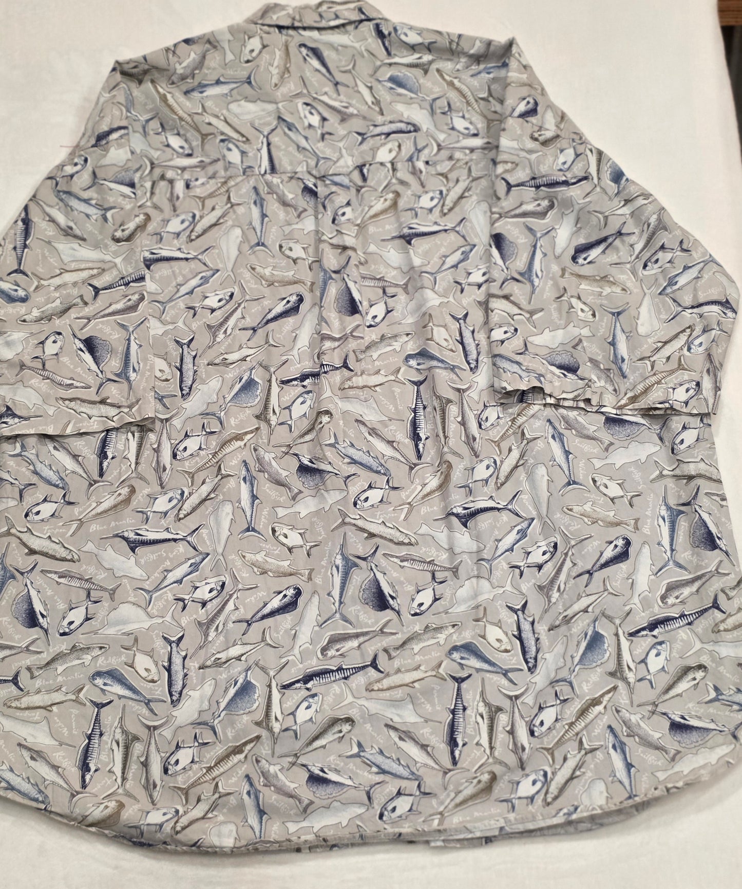 Columbia Sportswear XXL Fish Print Button Up Shirt Mens Beige Blue Fishing Casual Cotton