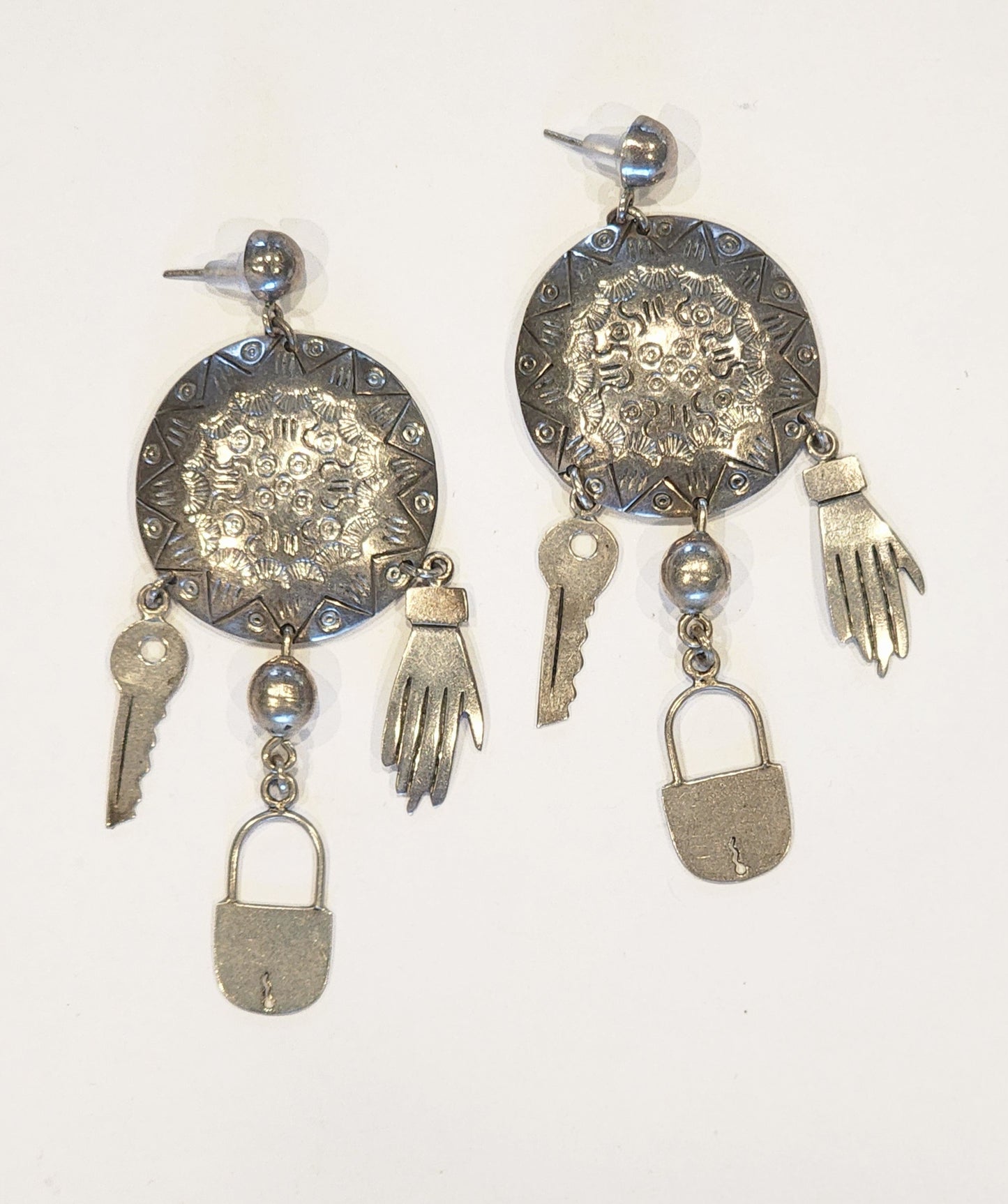 Vintage Silver Tone Charm Dangle Earrings Key Lock Hand Statement Jewelry