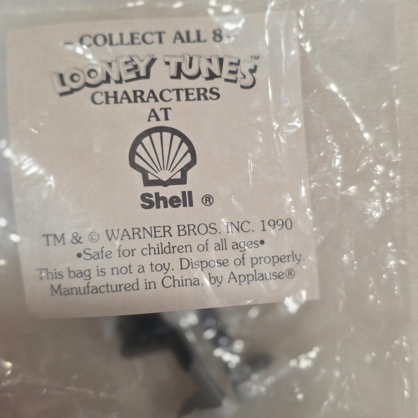 Vintage Looney Tunes Bugs Bunny Shell Gas Collectible Figurine Toy 1990 WB NIP
