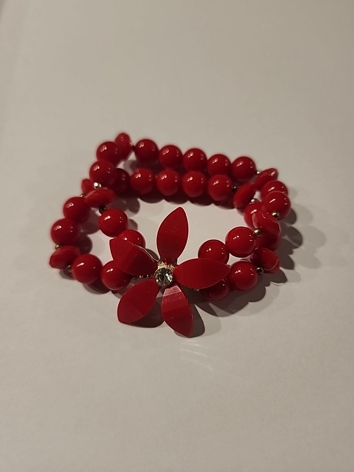 Vintage Red Beaded Flower Stretch Bracelet – Valentine’s Gift