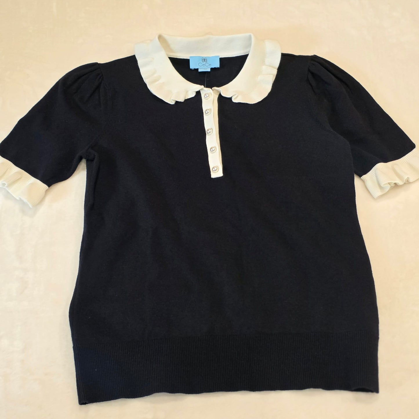 CeCe Black Preppy Knit Top w/ Ruffle Collar & Pearl Buttons – NWT Women’s Size Small