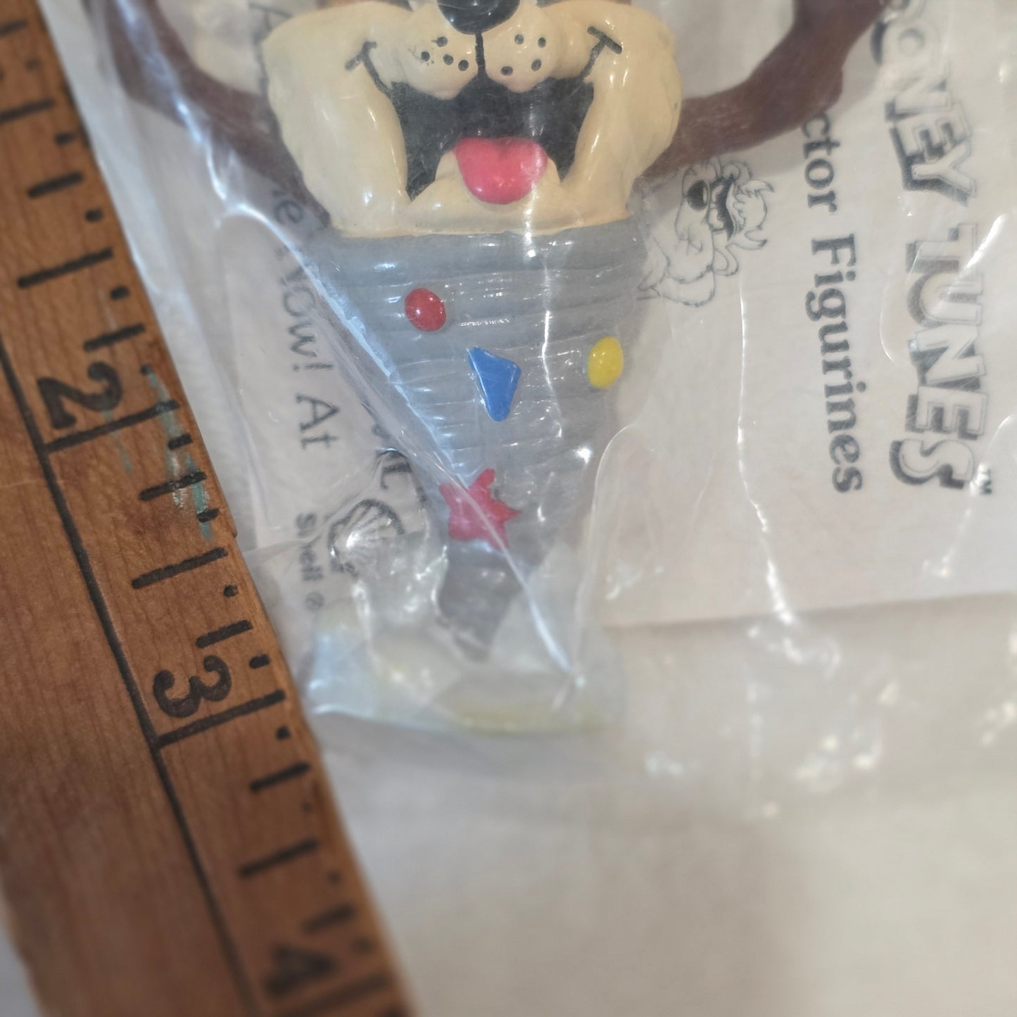 Vintage Looney Tunes Tasmanian Devil Shell Gas Collectible Figurine Toy 1990 WB NIP