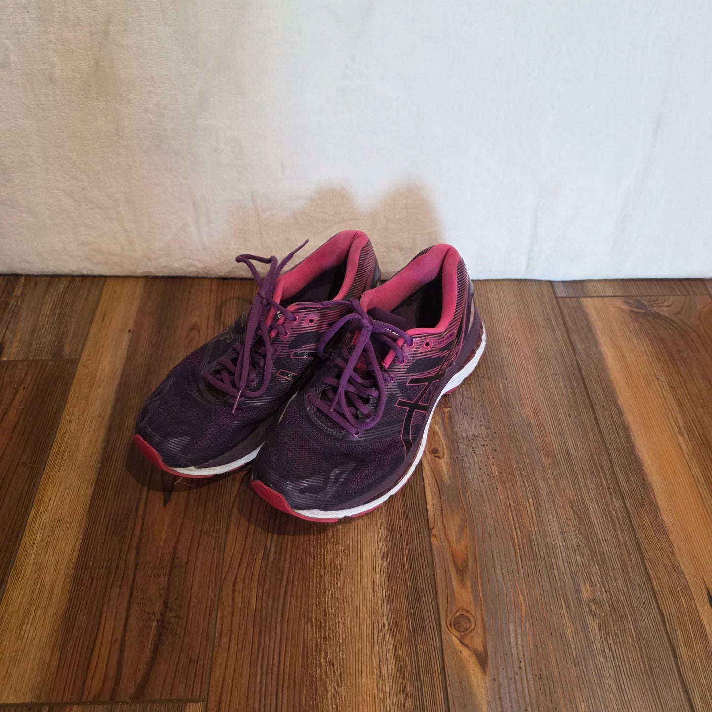 Women’s ASICS Gel-Nimbus 19 Black|Cosmo Pink|Winter Bloom Running Shoes US 7