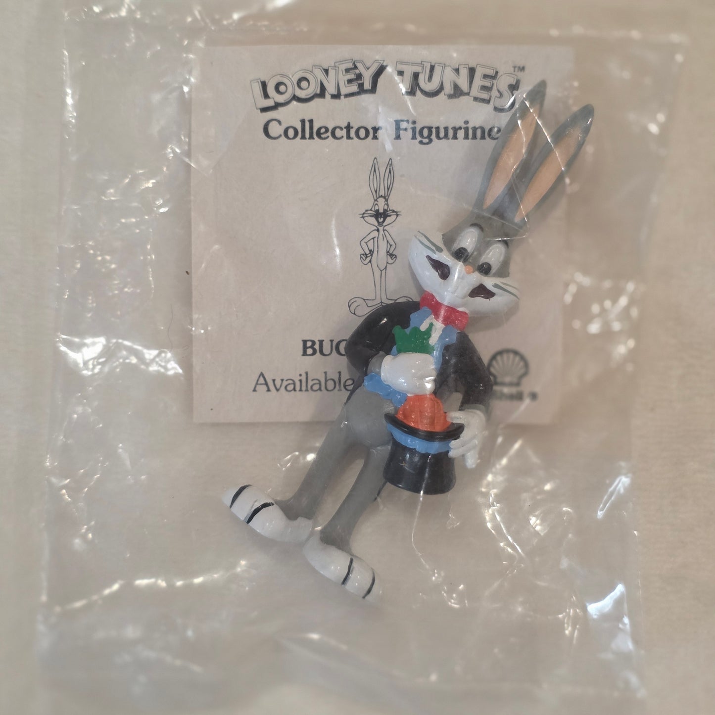 Vintage Looney Tunes Bugs Bunny Shell Gas Collectible Figurine Toy 1990 WB NIP