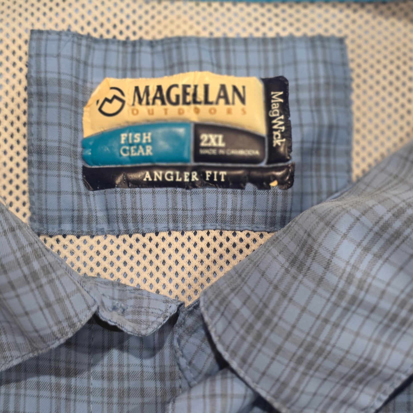 Magellan Fish Gear Shirt Mens 2XL Blue Plaid Angler Fit Fishing Vented Outdoor Camp