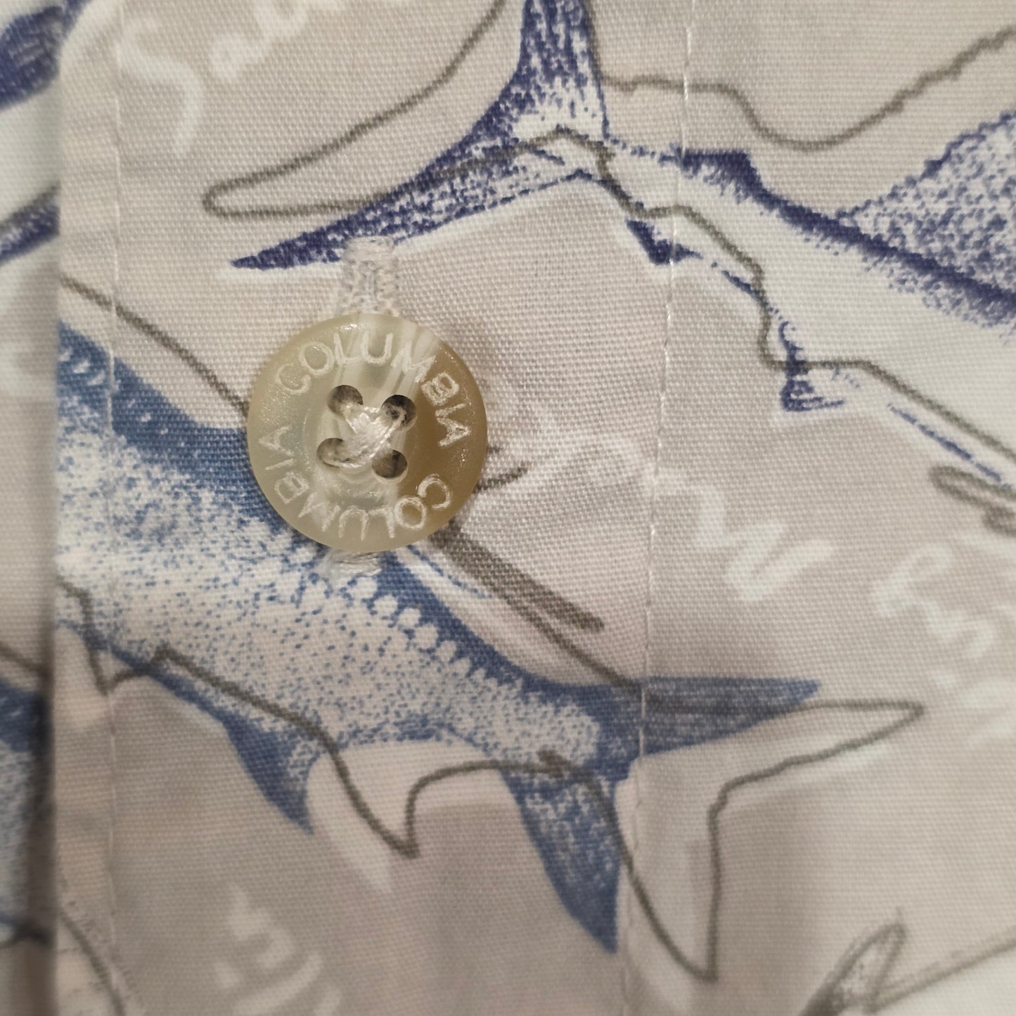 Columbia Sportswear XXL Fish Print Button Up Shirt Mens Beige Blue Fishing Casual Cotton