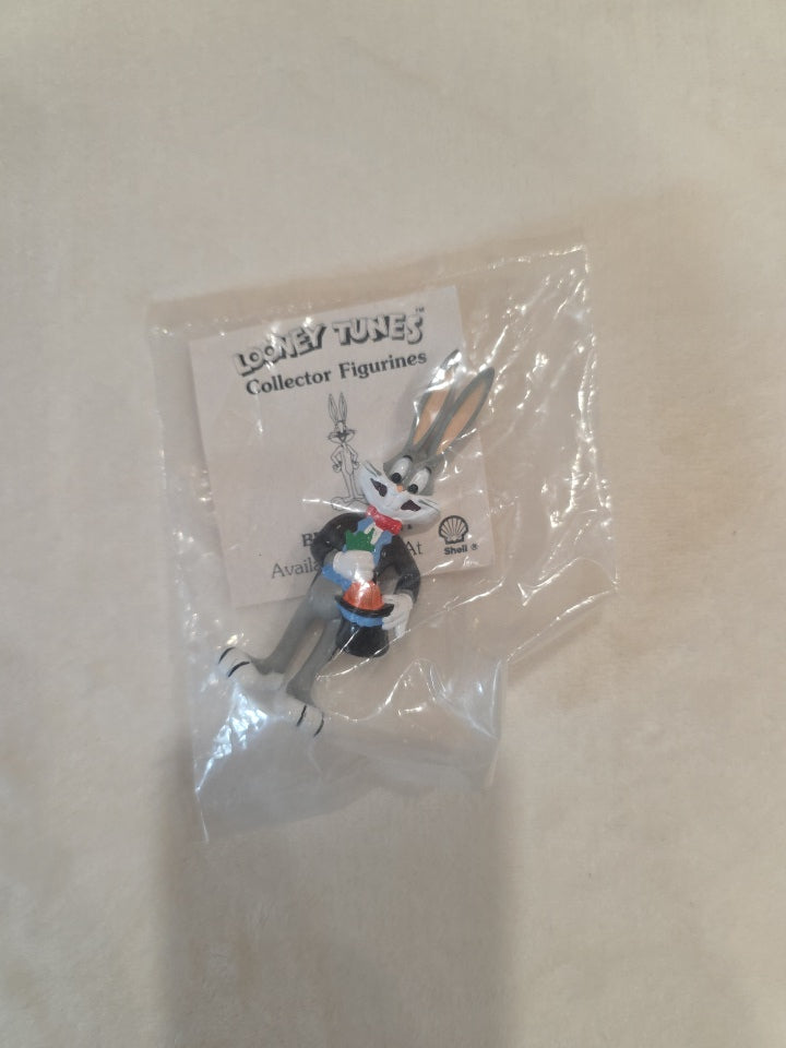Vintage Looney Tunes Bugs Bunny Shell Gas Collectible Figurine Toy 1990 WB NIP