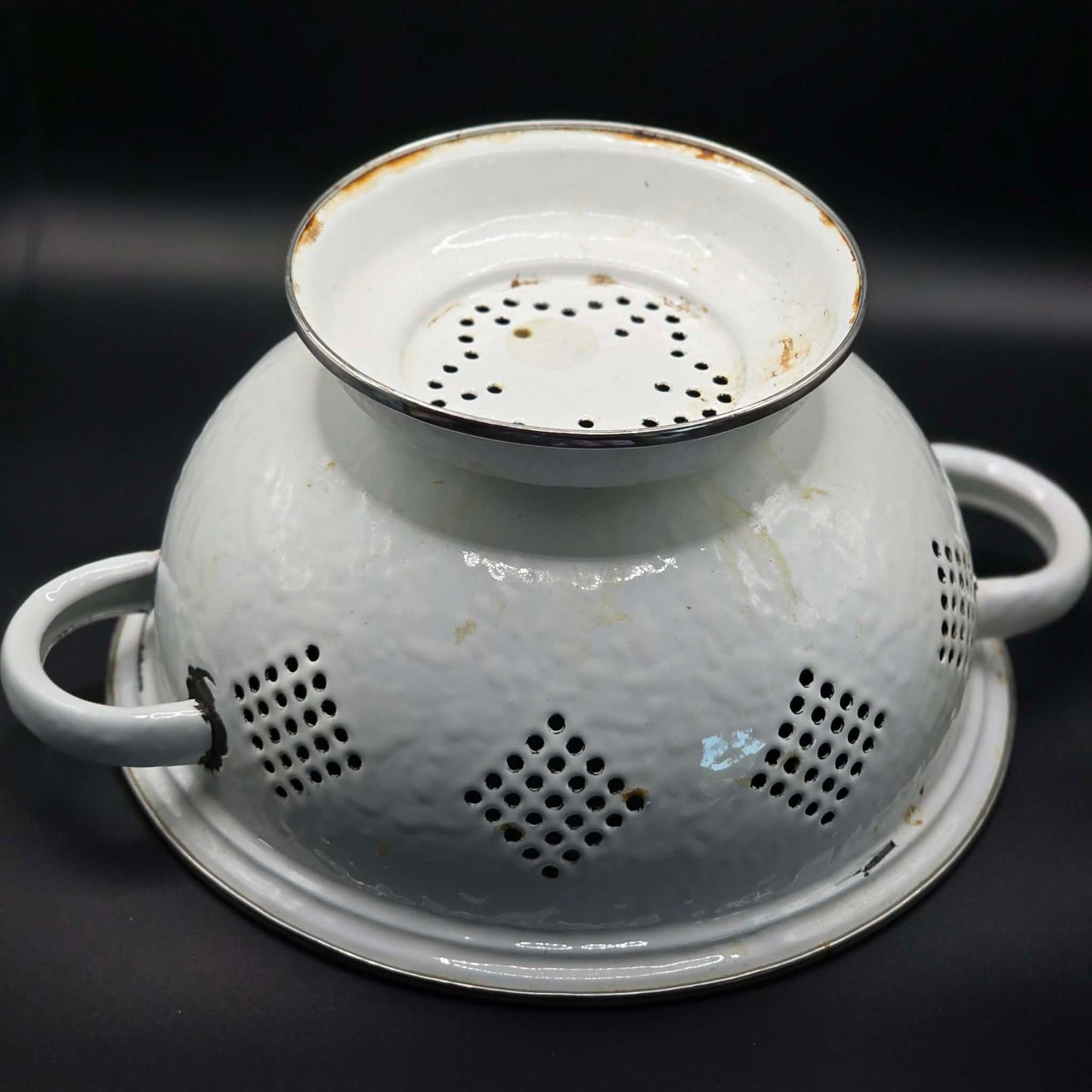 Vintage White Enamel Colander Strainer Pedestal Bowl Double Handle Farmhouse