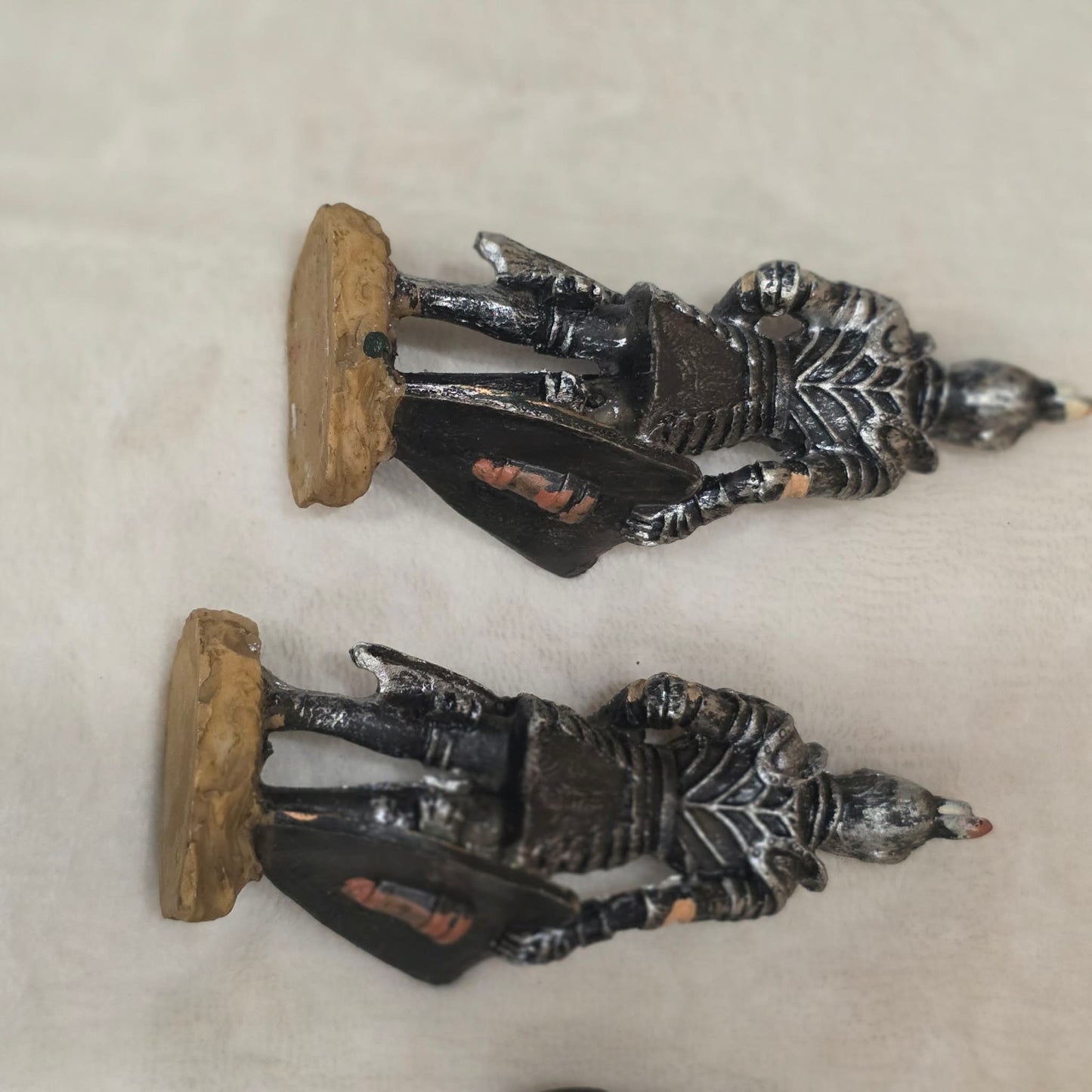 Set of 4 Medieval Knight Figurines – Hand Painted Armor Soldiers