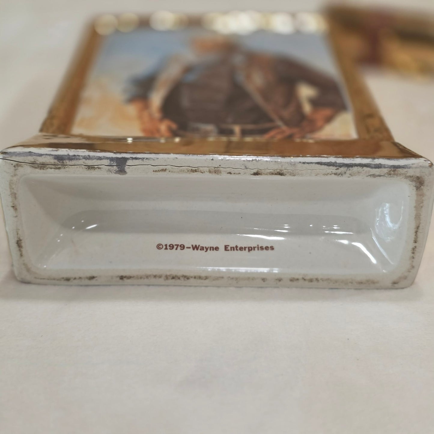 1979 John Wayne Limited Edition 23K Gold Ceramic Decanter Empty w/ Box & Stopper