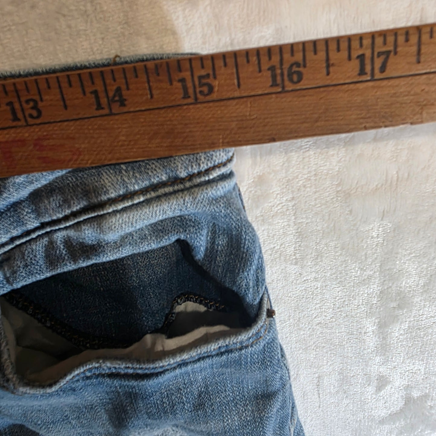 Cosmic Blue Love Women's Size 30 Blue Slightly Distressed Straight leg Jeans