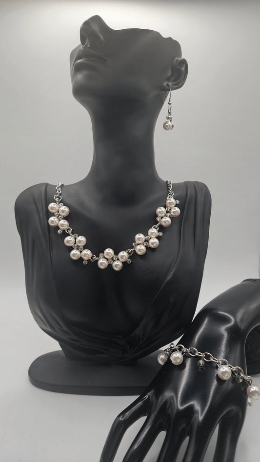 Elegant Silver Tone Faux Pearl Rhinestone Jewelry Set Necklace Bracelet Earrings