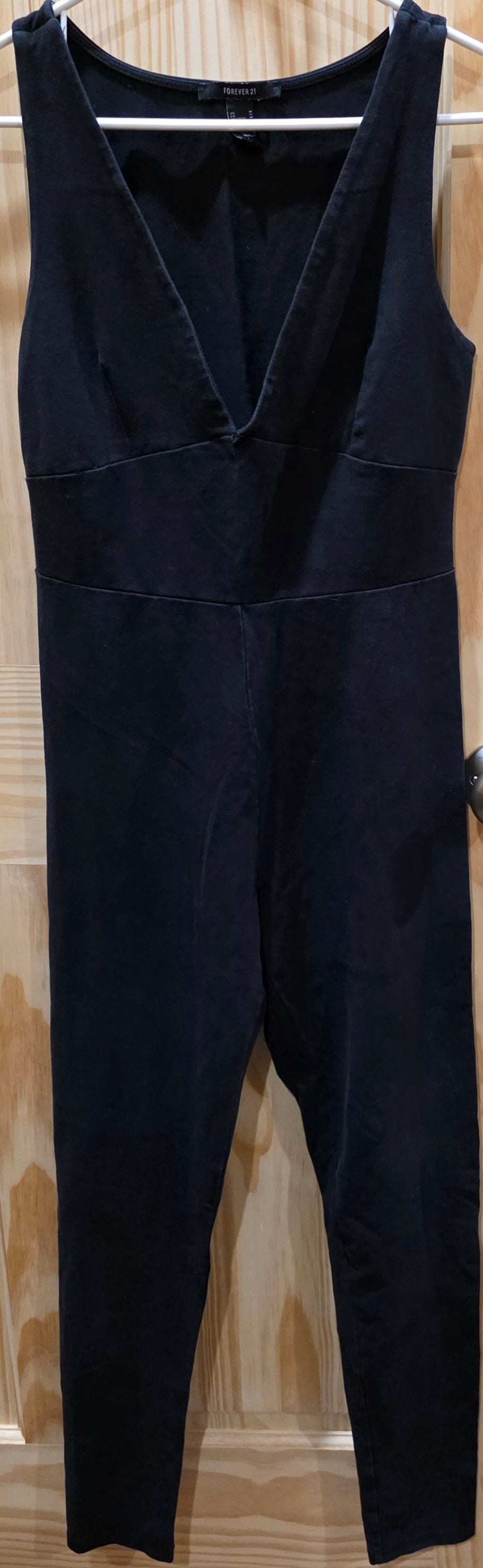 Forever 21 Jumpsuit Women’s Size Medium Black Unitard One Piece Skinny Leg